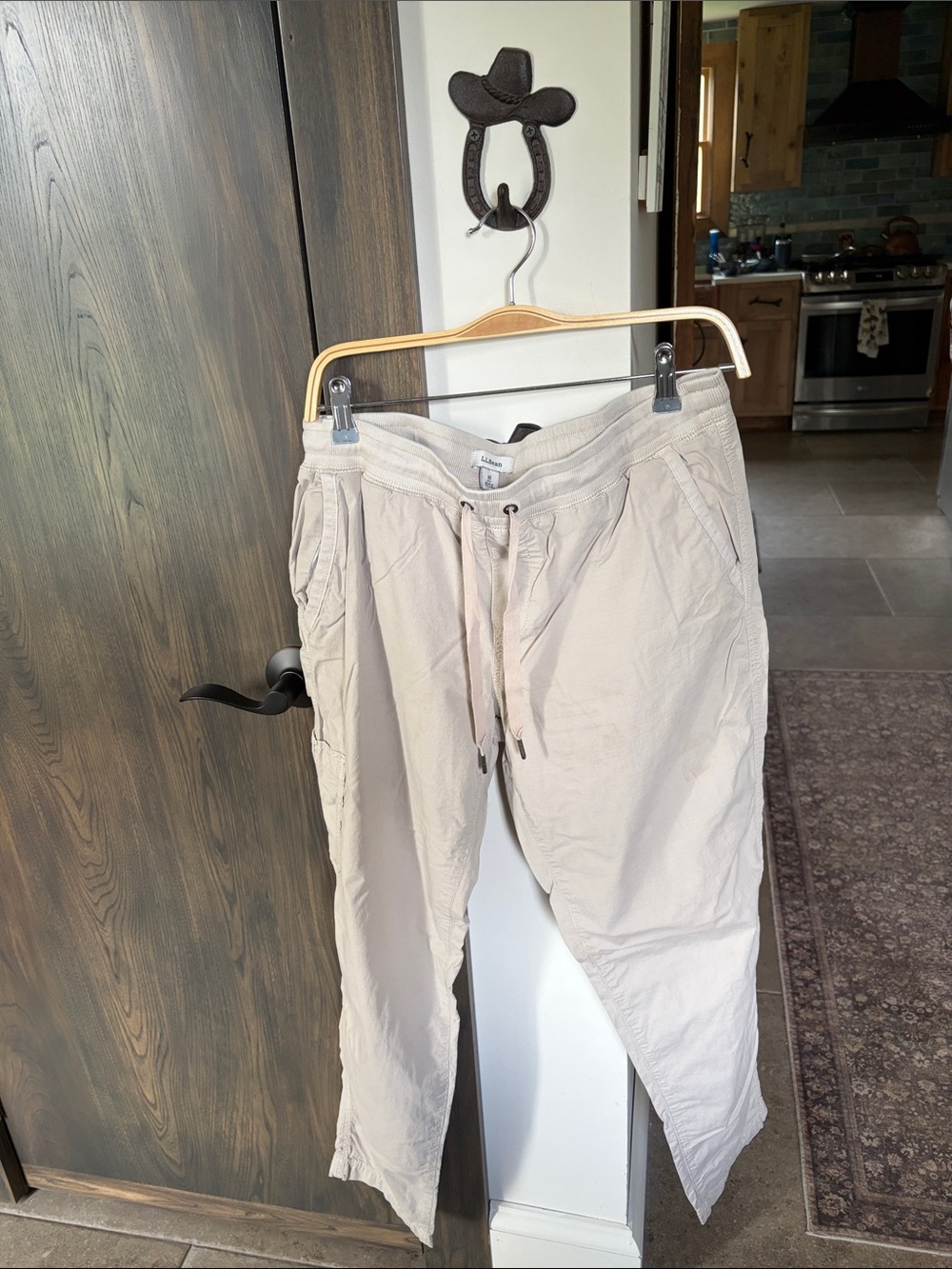 LL Bean Cargo Pants — Women